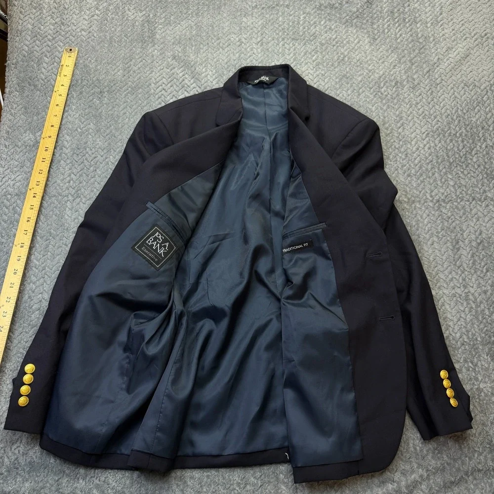 Jos A Bank Mens Blazer Exacutive Navy Wool 40 Short Gold Buttons‎